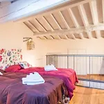 Ribot Stunning Balcony Walls View With Parking Апартаменты