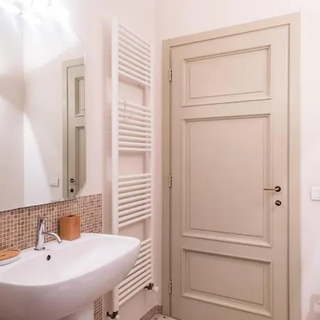 Appartement Ribot Stunning Balcony Walls View With Parking